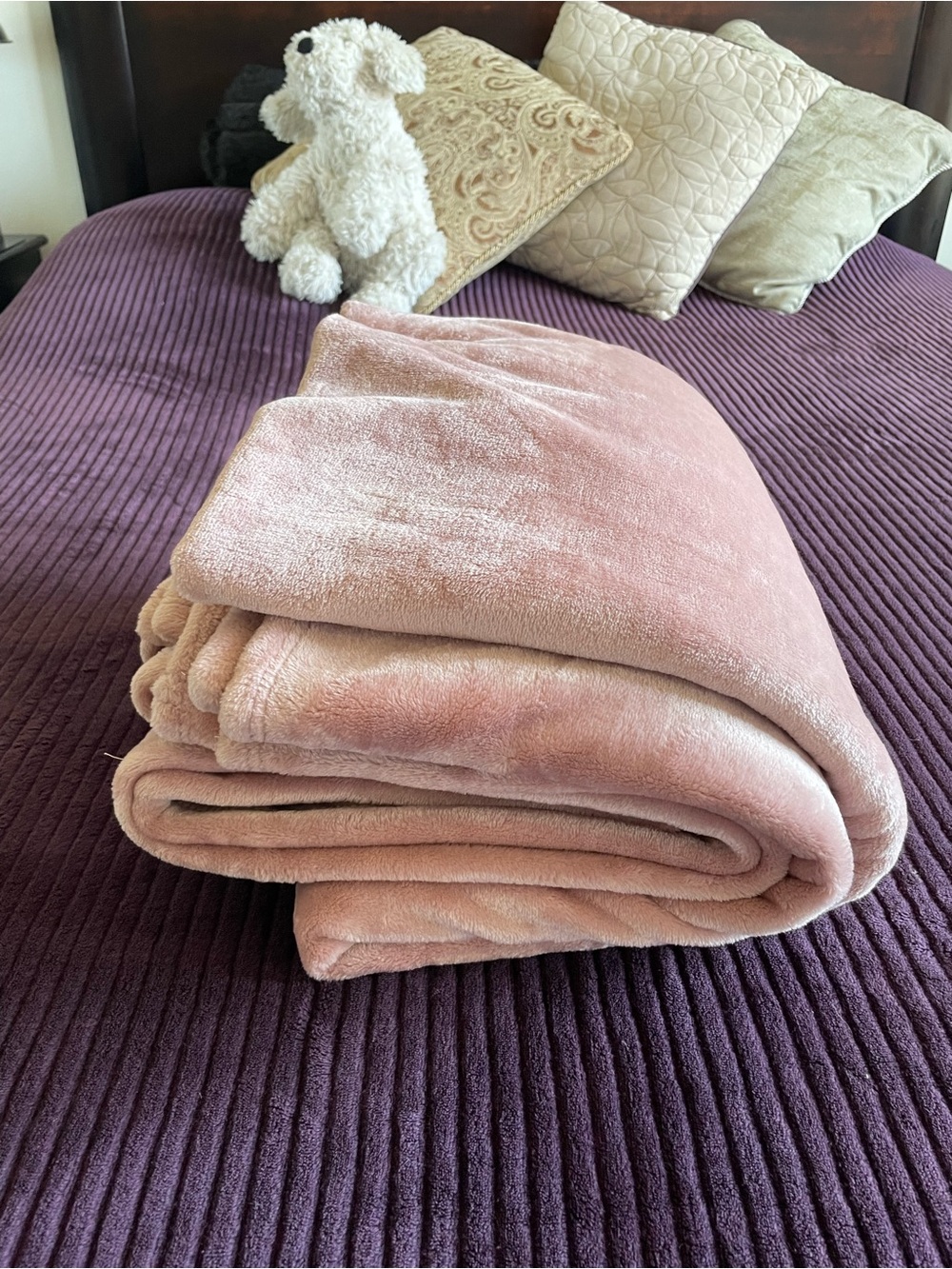 New Martha Stewart Plush Bedspread, Dusty Rose Twin